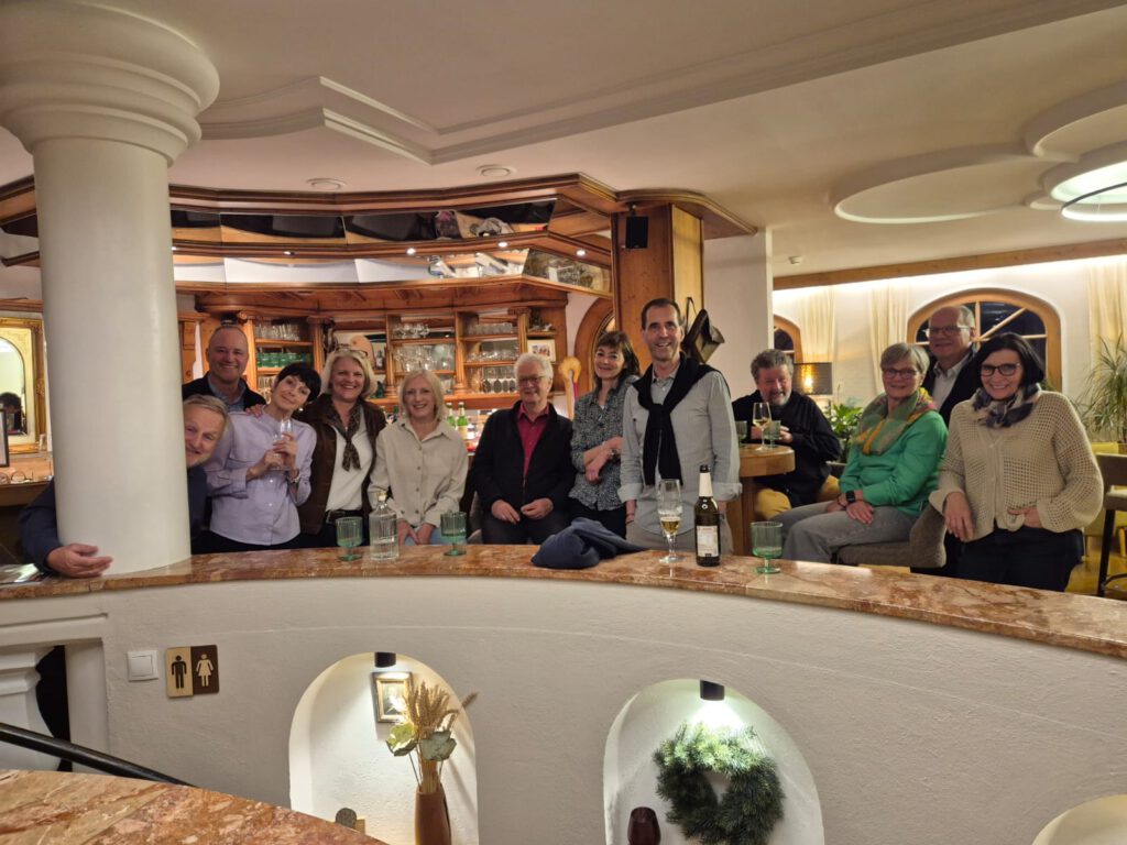 Skifahrer an der Bar